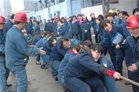 龙钢公司女职委环绕中间庆“三八”