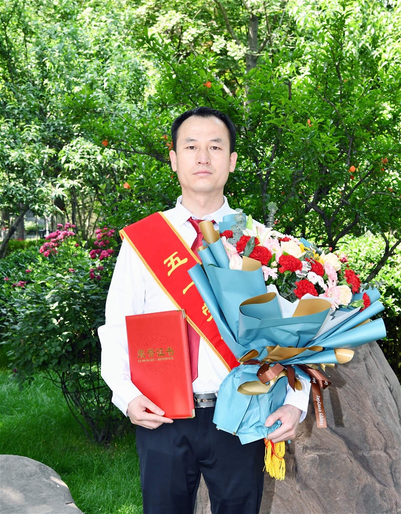 以实干出事迹 用立异助出产